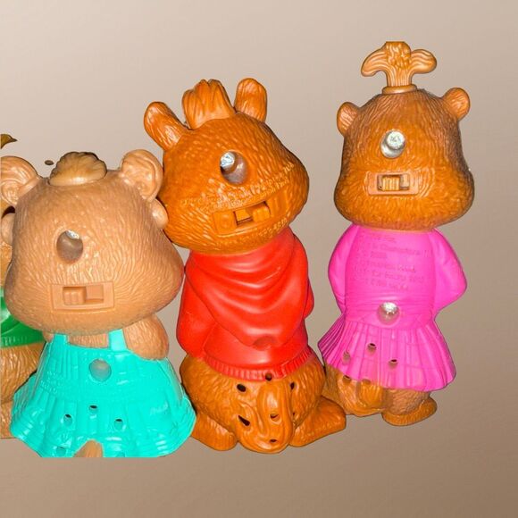 Vintage McDonalds Alvin & The Chipmunks & Chippets Figures A30 - Picture 4 of 8